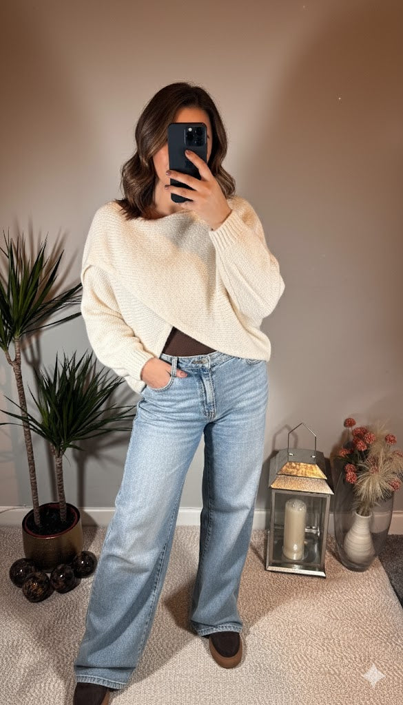 Olivia Criss-Cross Jumper – Cream