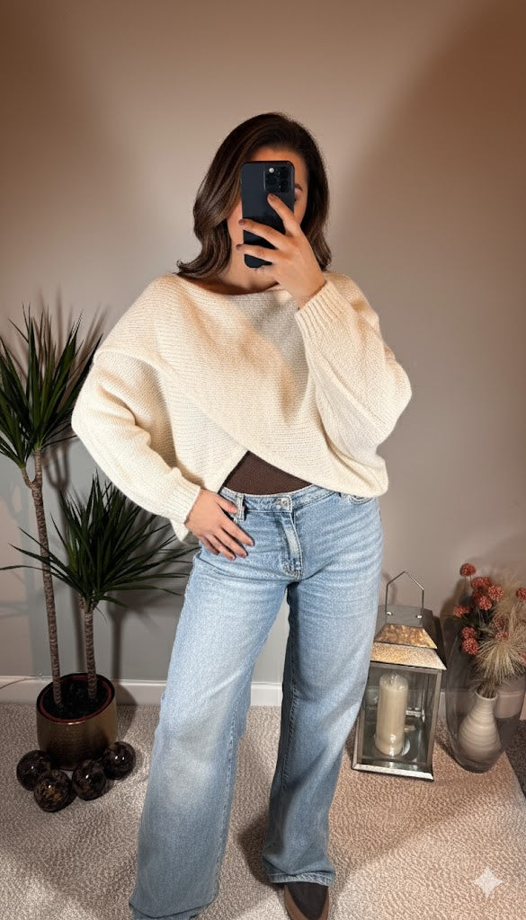 Olivia Criss-Cross Jumper – Cream