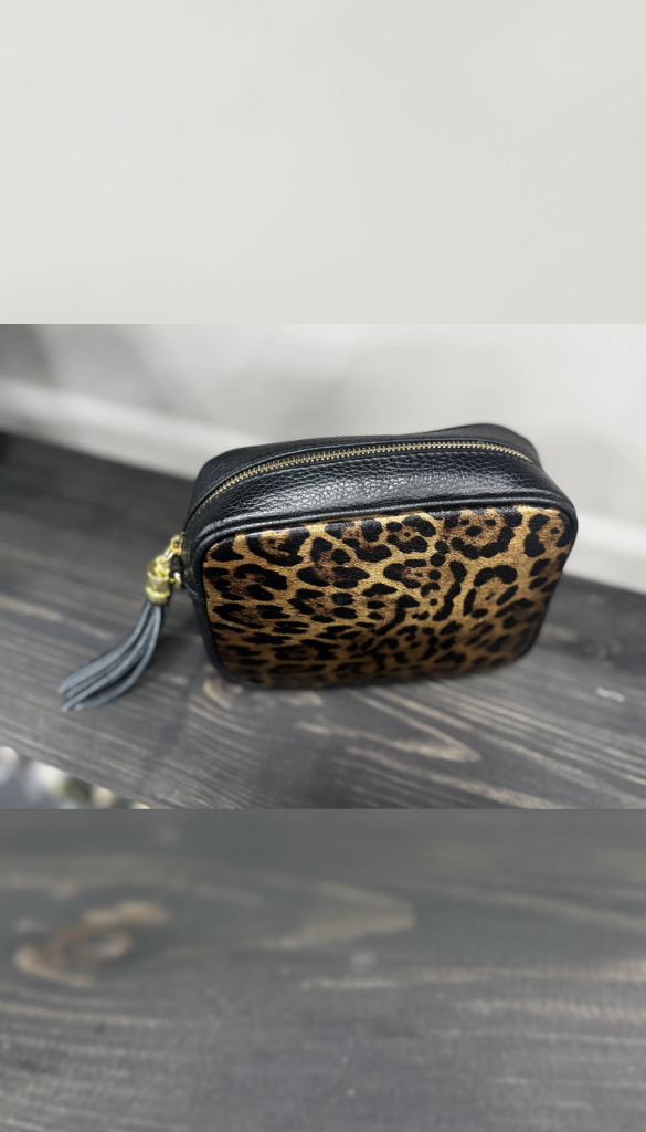 Tassle Crossbody Bag - Gold Leapoard